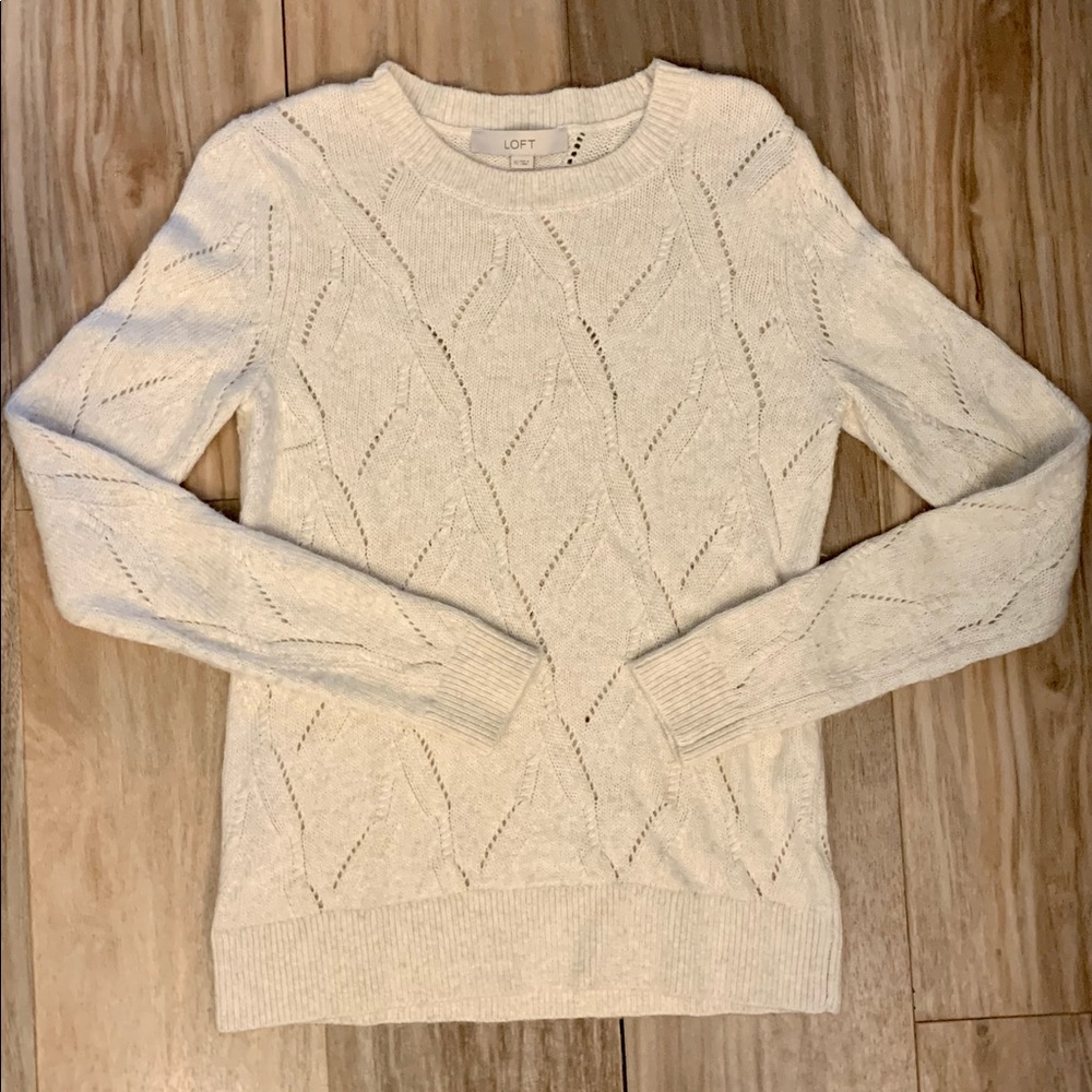 Ann Taylor LOFT Cream Pullover Knit Sweater Size XS